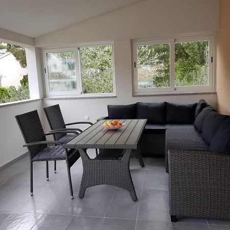 Relax Zone III Apartment Malinska Ngoại thất bức ảnh