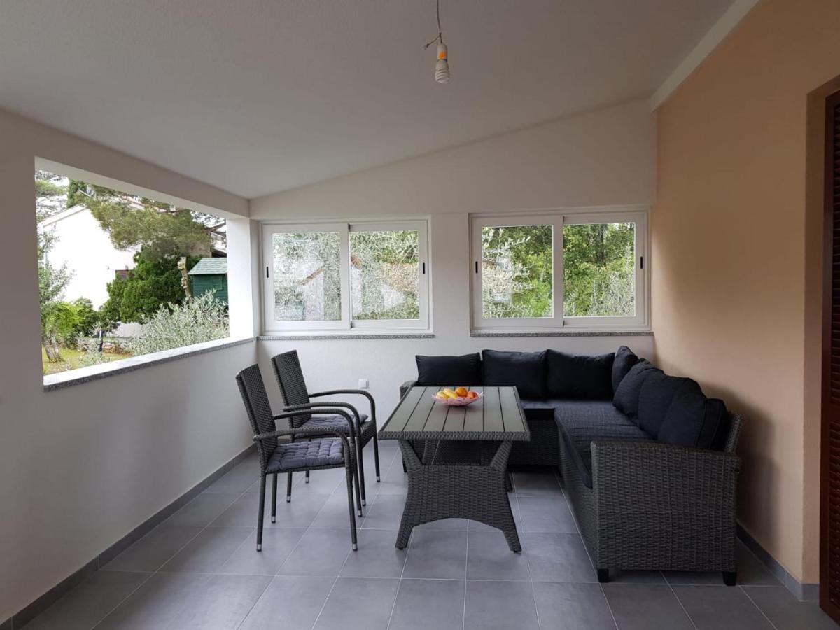 Relax Zone III Apartment Malinska Ngoại thất bức ảnh